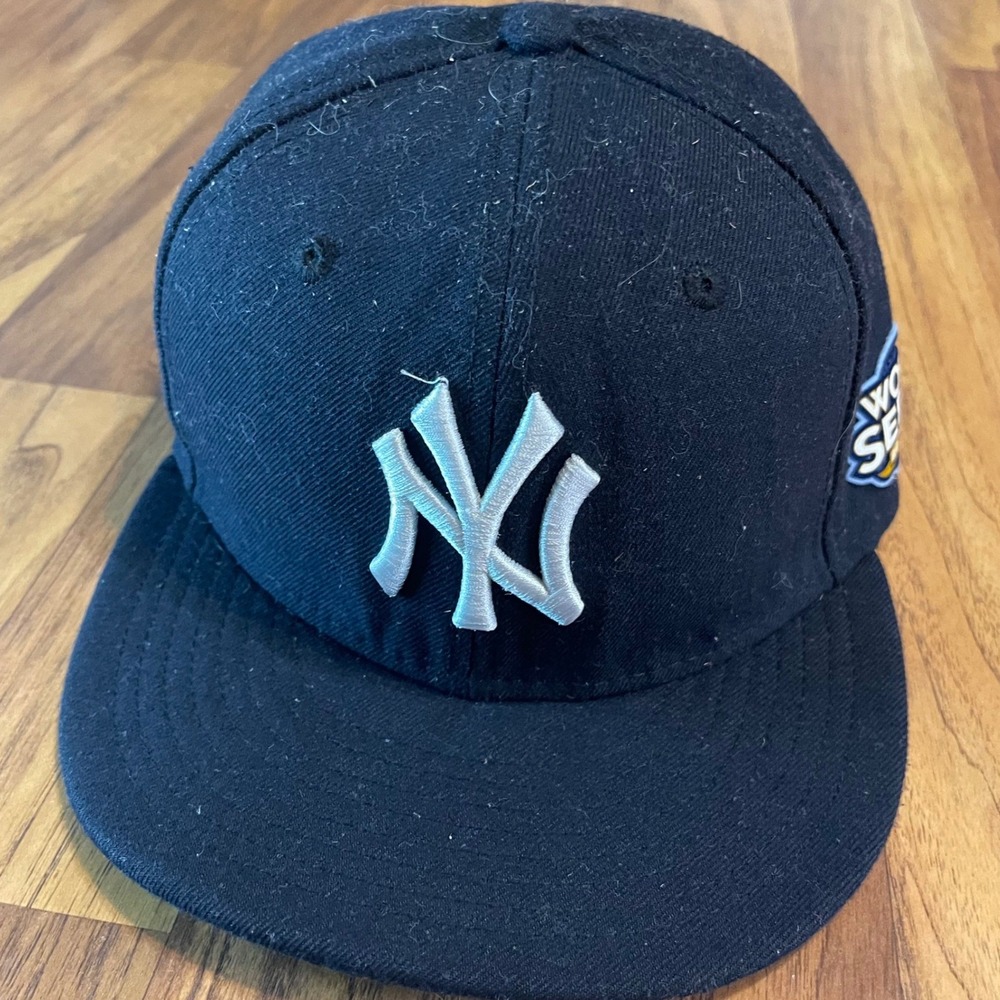 New York Yankees New Era 59FIFTY Fitted Hat Size 7 Navy 2009 World Series Patch